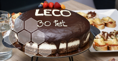 Páska byla slavnostně přestřižena ve společnosti LECO Česká republika v nových prostorech v Plzni – slavíme 30. výročí!